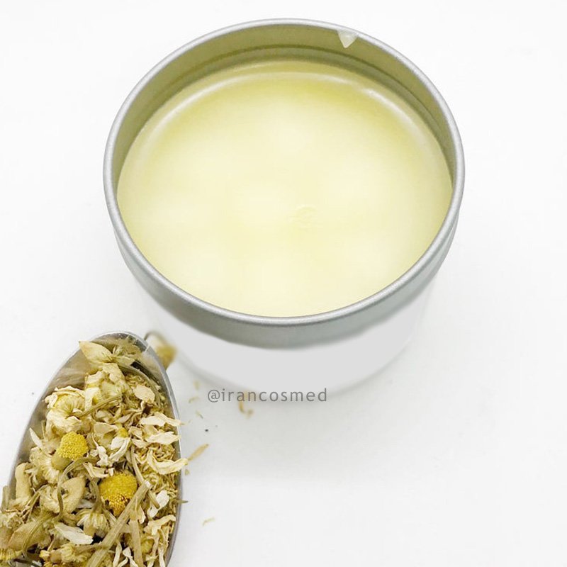ایران کازمد handmade-organic-chamomile-skin-cream-irancosmed (6)-du-2019-07-12-15-03-2595 کرم مرطوب کننده بابونه | قیمت کرم آب رسان گیاهی دست ساز و ارگانیک   